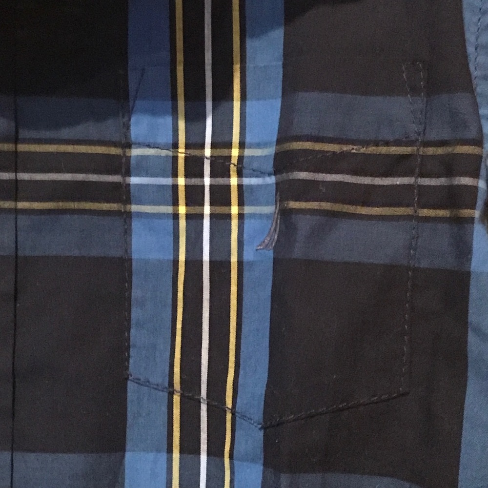 Shirt - Picture 2 of 3
